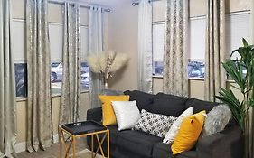 Very Glam Apartment 5 Miles From Hard Rock